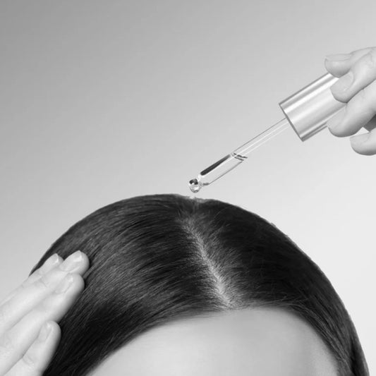 Intensieve scalp behandeling
Haargroeimiddel
Haarverzorging
Serum voor haargroei
Follikelverzorging
Haargroeiserum
Follikelherstellende behandeling
Haarspecialist