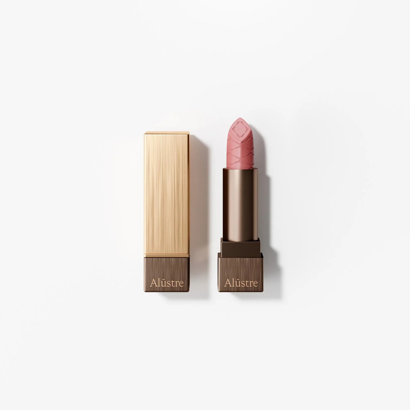 Alustre satijnen lippenstift voor een luxe uitstraling