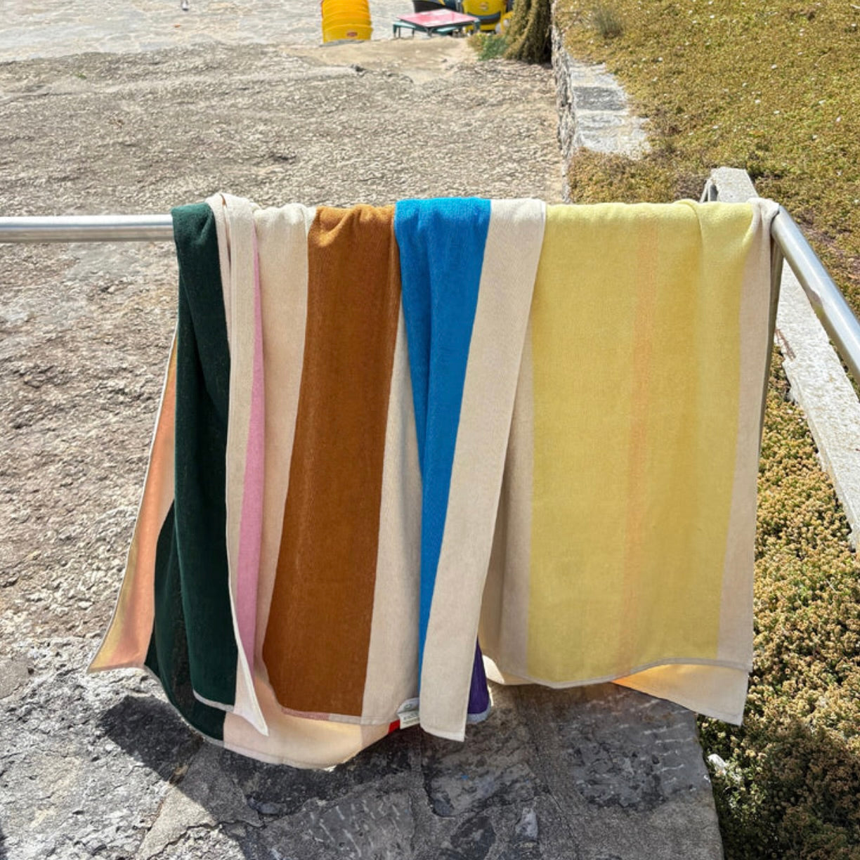 Strandlaken Red Dark Green Toffee Pink - 90x180cm